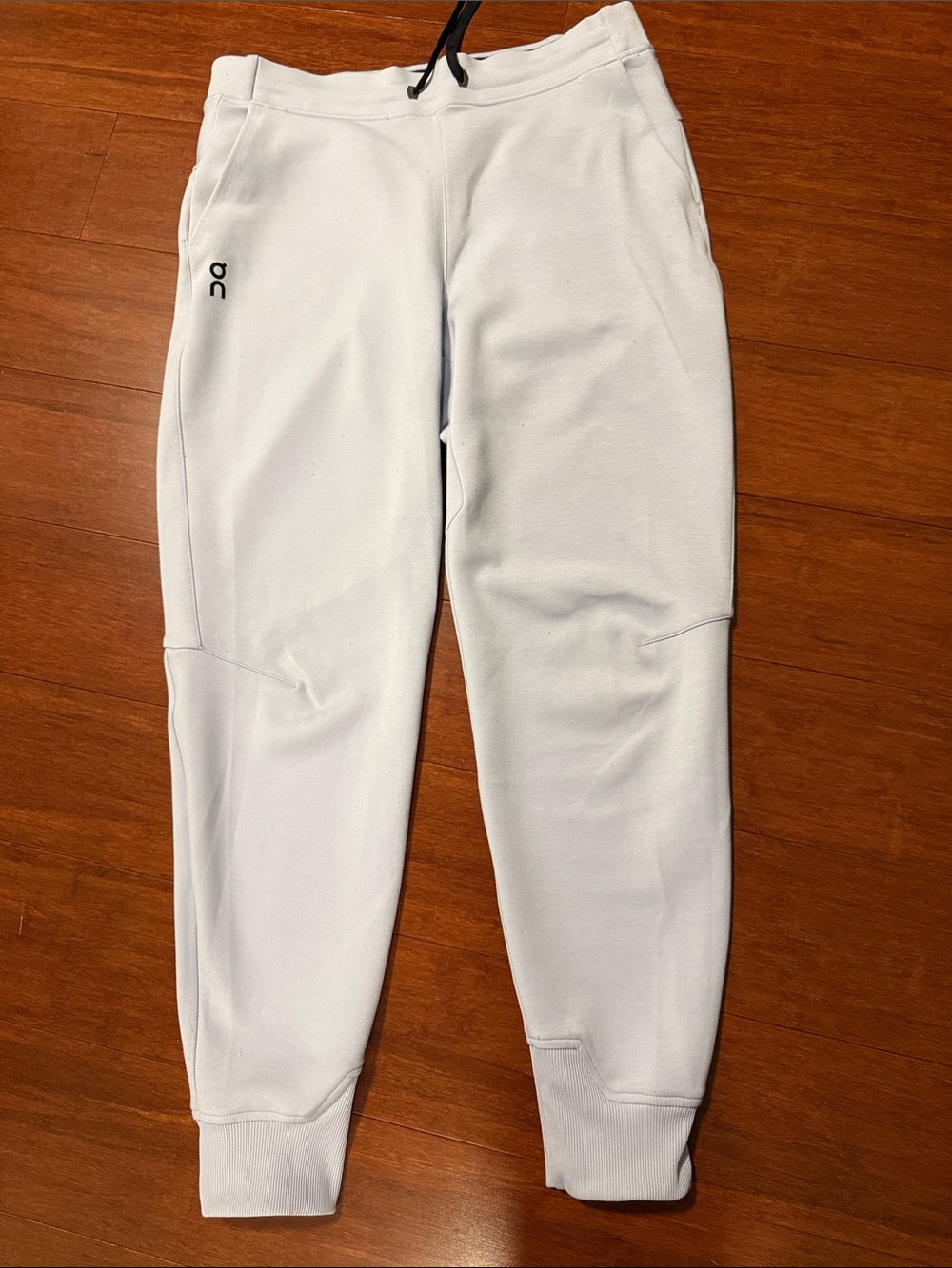 On Running women’s White Jogger Sweatpants